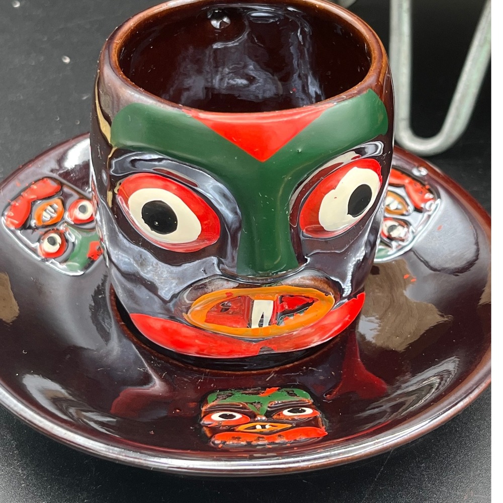Vtg VICTORIA CERAMICS Tiki Totum Demitasse Cup & Saucer Japan Set of Two 60s - Picture 7 of 12